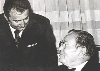 MILOJE POPOVIĆ KAVAJA - SVE JE TO JEDAN ISTI BROZ