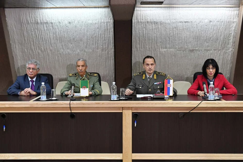 ŠESTO ZASEDANjE MEŠOVITE KOMISIJE ZA SARADNjU U OBLASTI ODBRANE SA DNR ALŽIR