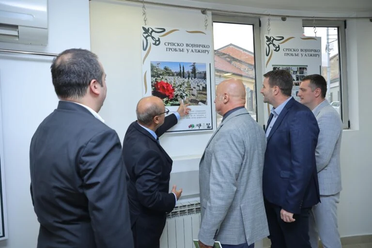 Još jedna potvrda dobre saradnje Srbije i Alžira Otvorena izložba „Srpsko vojničko groblje u Alžiru“ u Istorijskoj arhivu u Užicu
